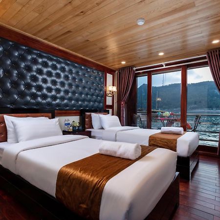 Harmony Boutique Cruises Hotel Ha Long Bagian luar foto