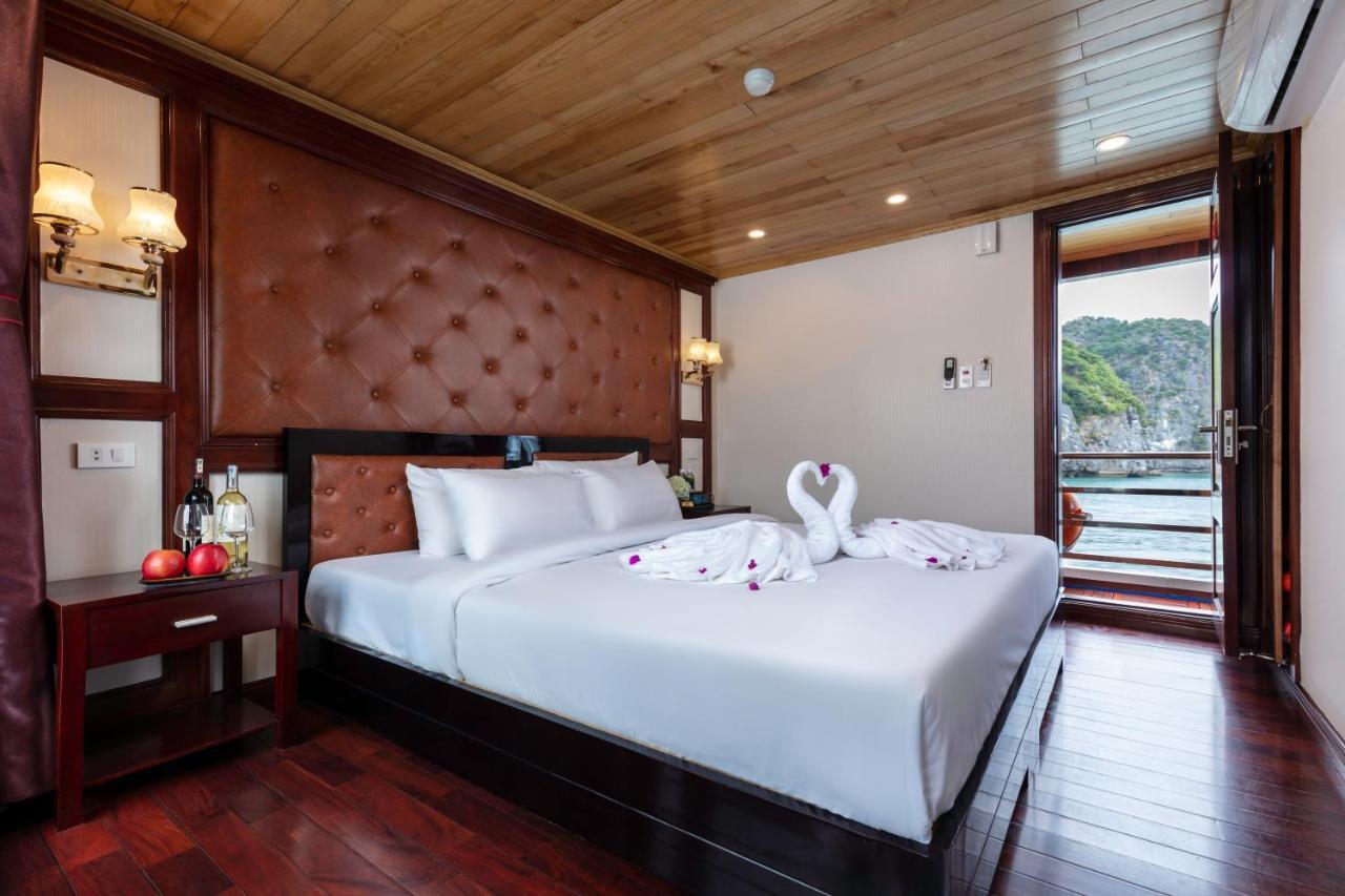 Harmony Boutique Cruises Hotel Ha Long Bagian luar foto