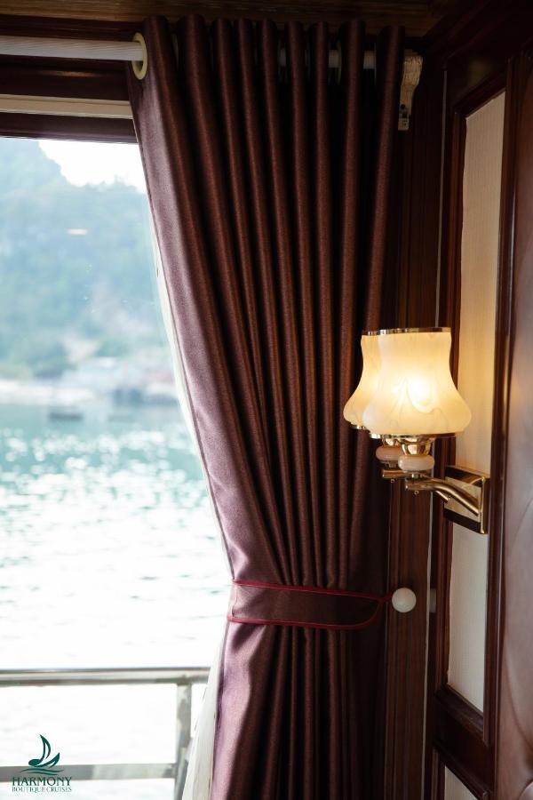 Harmony Boutique Cruises Hotel Ha Long Bagian luar foto